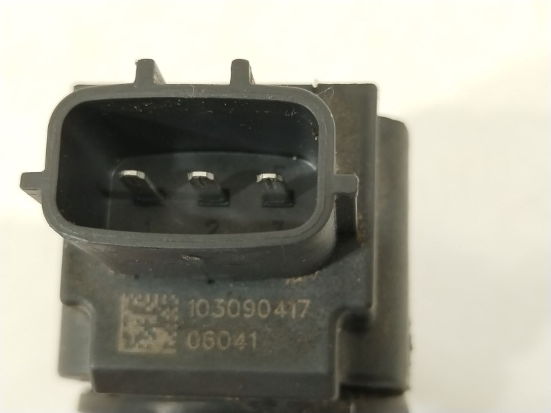 Recambio de bobina encendido para dacia duster (hm_) 1.2 tce 125 (hmma) referencia OEM IAM 224332428R 77350003 H8201154128