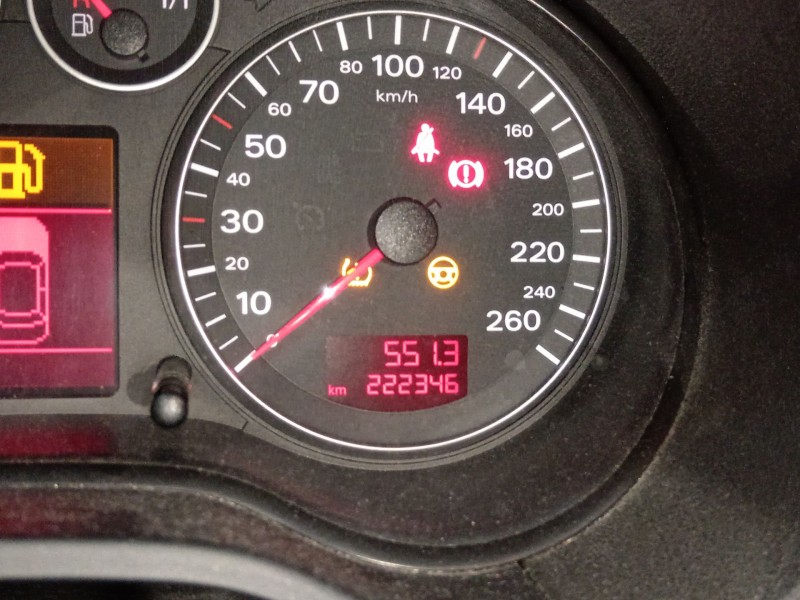 Recambio de cuadro instrumentos para audi a3 sportback (8pa) 2.0 tdi 16v referencia OEM IAM 8P0920930R  