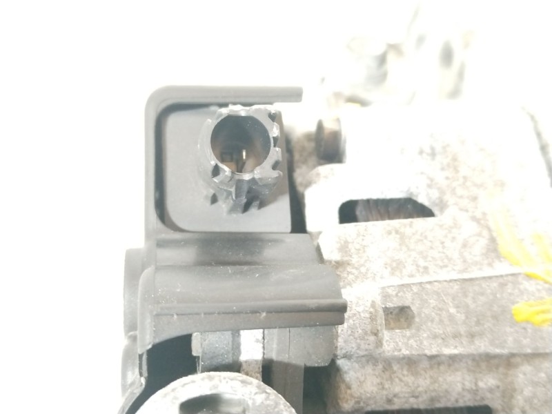 Recambio de alternador para toyota yaris active referencia OEM IAM 270600Q200 FG9T013 2623463D