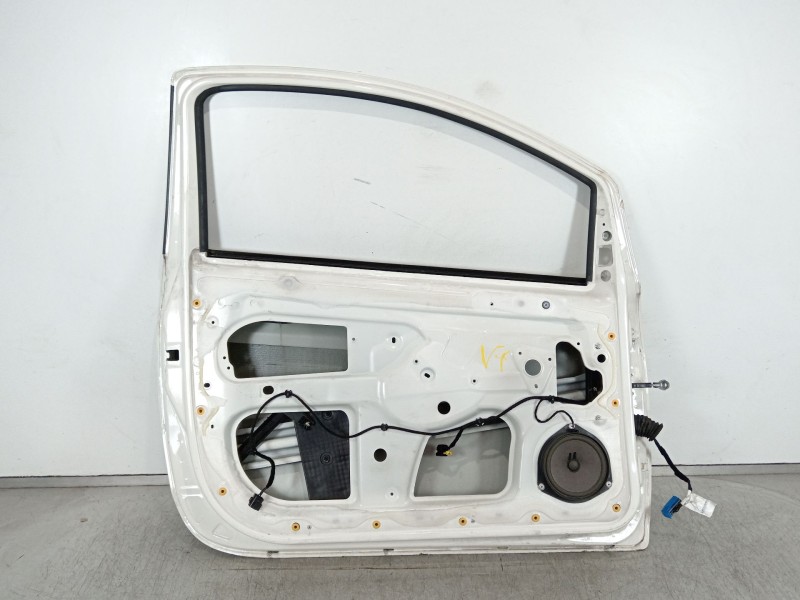 Recambio de puerta delantera izquierda para ford ka (ru8) 1.2 referencia OEM IAM 1542365  