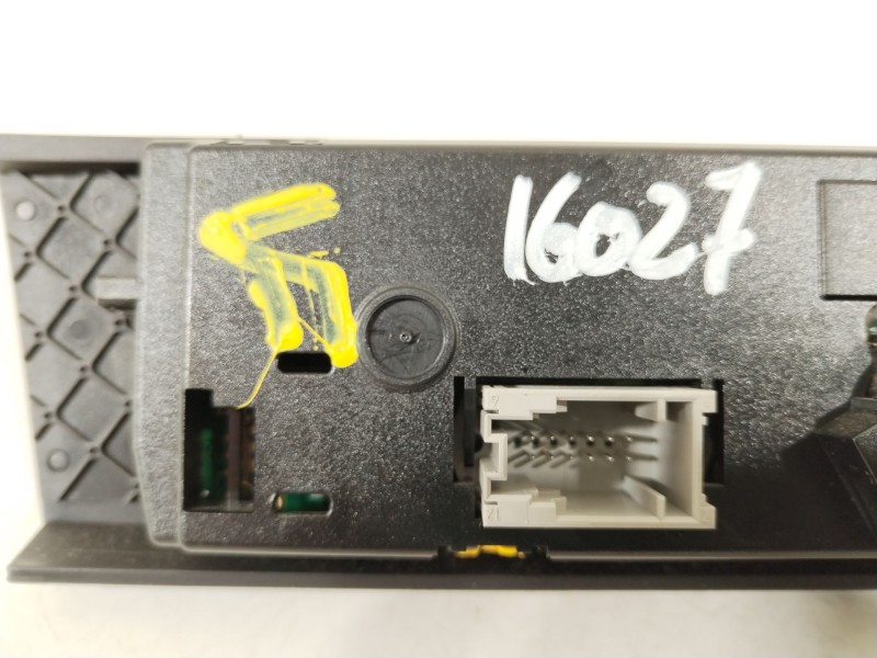 Recambio de mando climatizador para bmw 3 coupé (e92) 320 i referencia OEM IAM 64119199261  