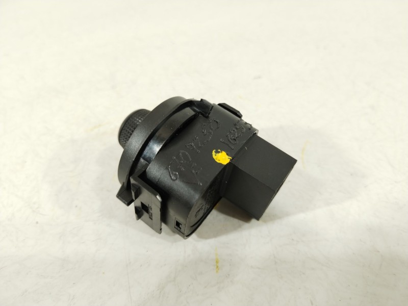 Recambio de mando retrovisor para citroën c3 iii (sx) 1.2 thp 110 referencia OEM IAM 96673722ZD  