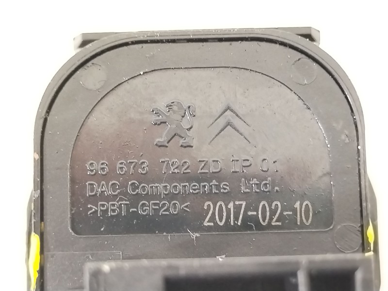 Recambio de mando retrovisor para citroën c3 iii (sx) 1.2 thp 110 referencia OEM IAM 96673722ZD  