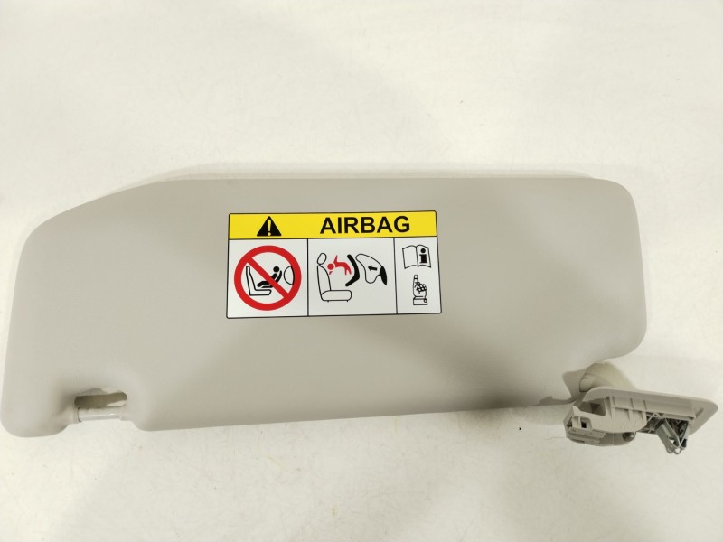 Recambio de parasol derecho para citroën c3 iii (sx) 1.2 thp 110 referencia OEM IAM 98100807BJ  