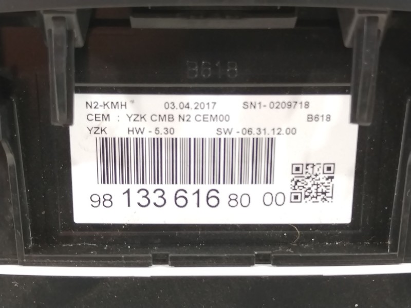 Recambio de cuadro instrumentos para citroën c3 iii (sx) 1.2 thp 110 referencia OEM IAM 9813361680  