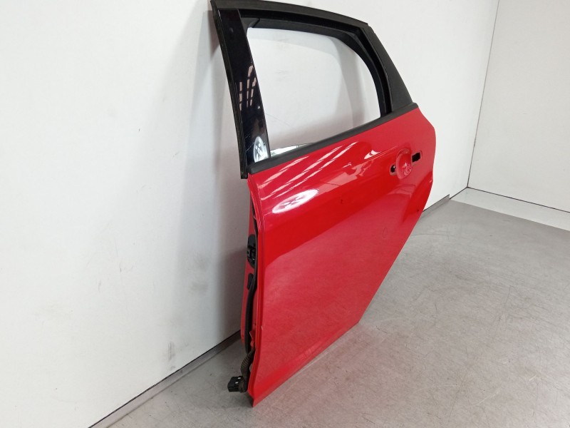Recambio de puerta trasera izquierda para ford focus lim. business referencia OEM IAM 2172760  