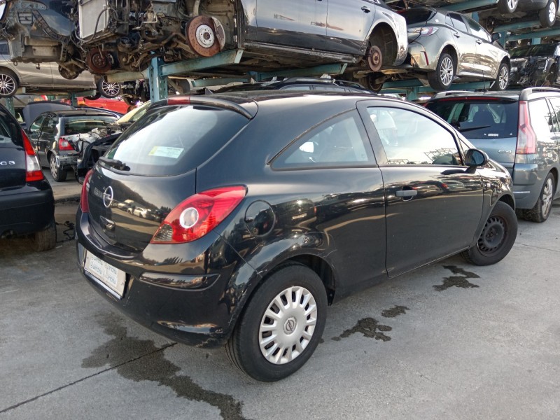 opel corsa d (s07) del año 2009