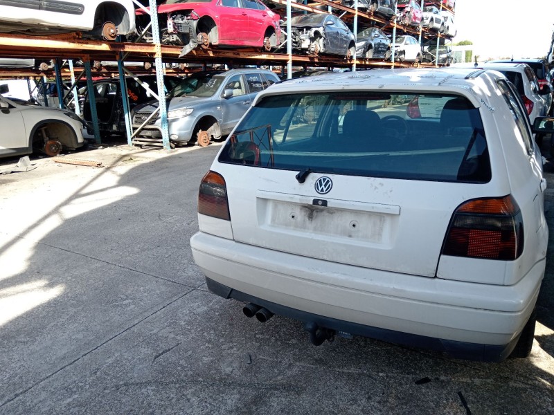 volkswagen golf v (1k1) del año 1996