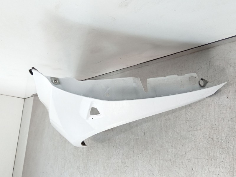 Recambio de aleta delantera izquierda para tesla model 3 ev referencia OEM IAM 1081400-EC-D  