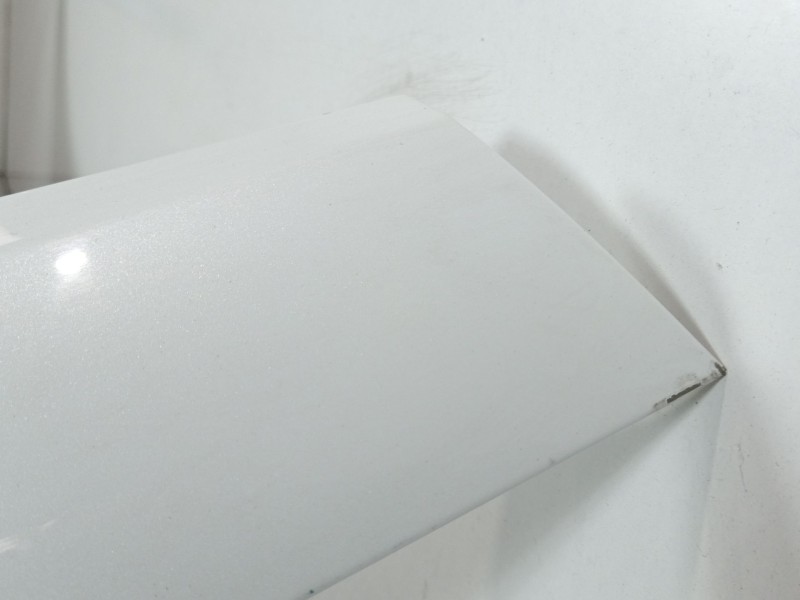 Recambio de tapa maletero para tesla model 3 ev referencia OEM IAM 1601460-EC-B  