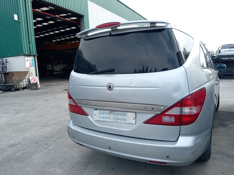 ssangyong rodius i del año 2005