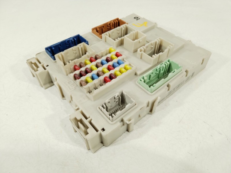 Recambio de caja reles / fusibles para ford kuga ii (dm2) 2.0 tdci 4x4 referencia OEM IAM GV6T14A073PJ  