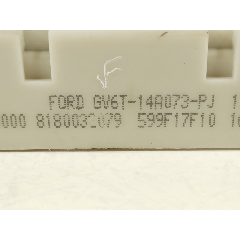 Recambio de caja reles / fusibles para ford kuga ii (dm2) 2.0 tdci 4x4 referencia OEM IAM GV6T14A073PJ  