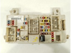 Recambio de caja reles / fusibles para ford kuga i 2.0 tdci 4x4 referencia OEM IAM 7M5T14A073JC 8V4T14014ACA 