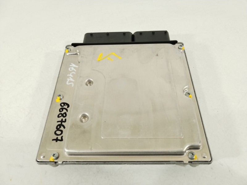 Recambio de centralita motor uce para bmw x3 (e83) 2.0 d referencia OEM IAM 7796571 0281011564 