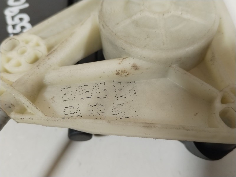 Recambio de elevalunas trasero derecho para volkswagen polo v (6r1, 6c1) 1.6 tdi referencia OEM IAM 6R0959812B 6R4839462 