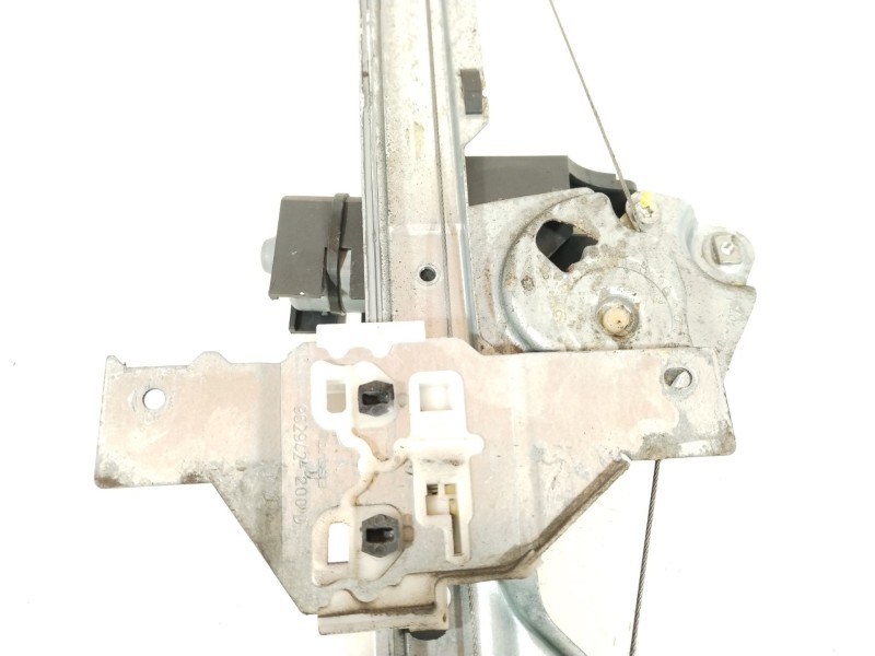 Recambio de elevalunas trasero derecho para peugeot 5008 (0u_, 0e_) 1.6 hdi referencia OEM IAM 9683670680 962942200D 912359101