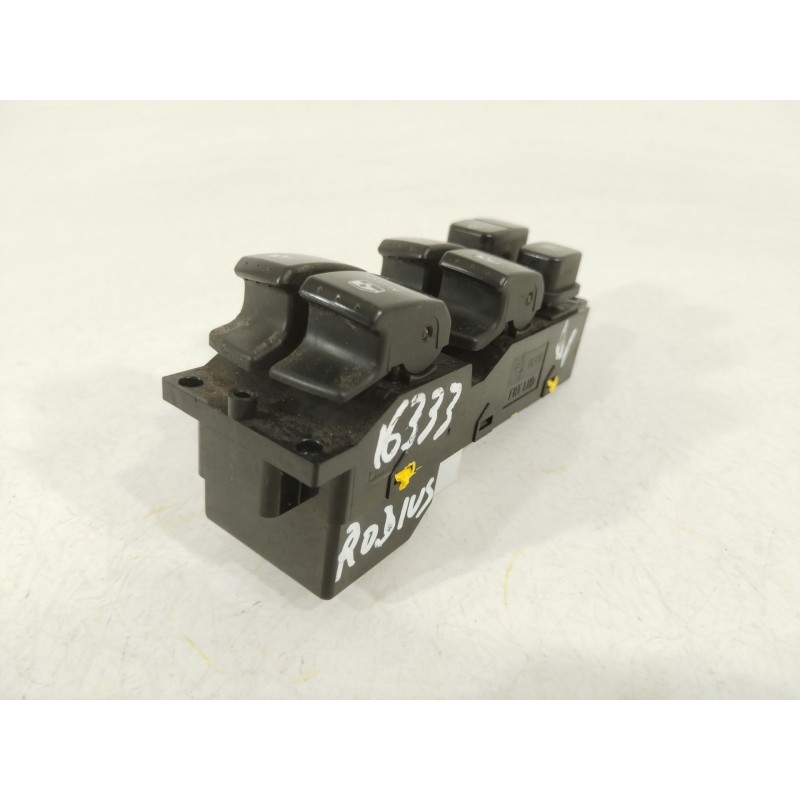 Recambio de mando elevalunas delantero izquierdo para ssangyong rodius i 2.7 xdi referencia OEM IAM 8582021000 8582021100 858212