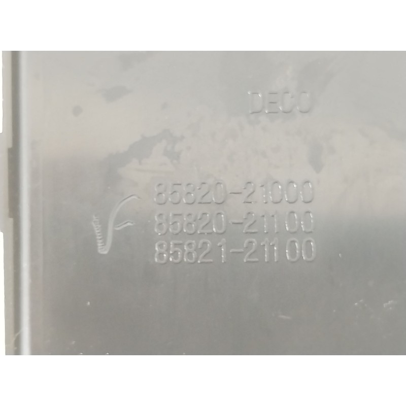 Recambio de mando elevalunas delantero izquierdo para ssangyong rodius i 2.7 xdi referencia OEM IAM 8582021000 8582021100 858212