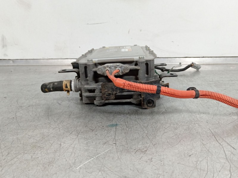 Recambio de convertidor potencia para peugeot ion electric referencia OEM IAM 7806A011  