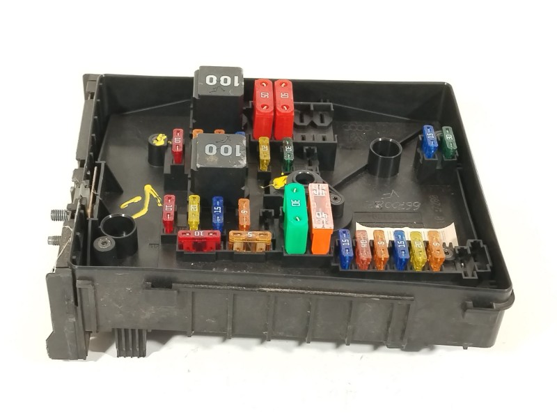 Recambio de caja reles / fusibles para volkswagen golf vi (5k1) 2.0 gti referencia OEM IAM 1K0937125D  