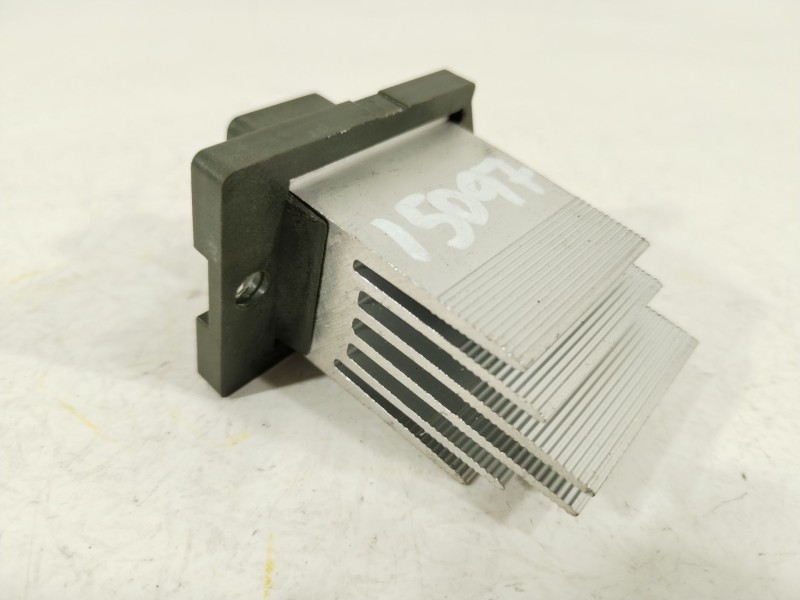 Recambio de resistencia calefaccion para kia carens iv 1.6 gdi referencia OEM IAM 972353XAA0  