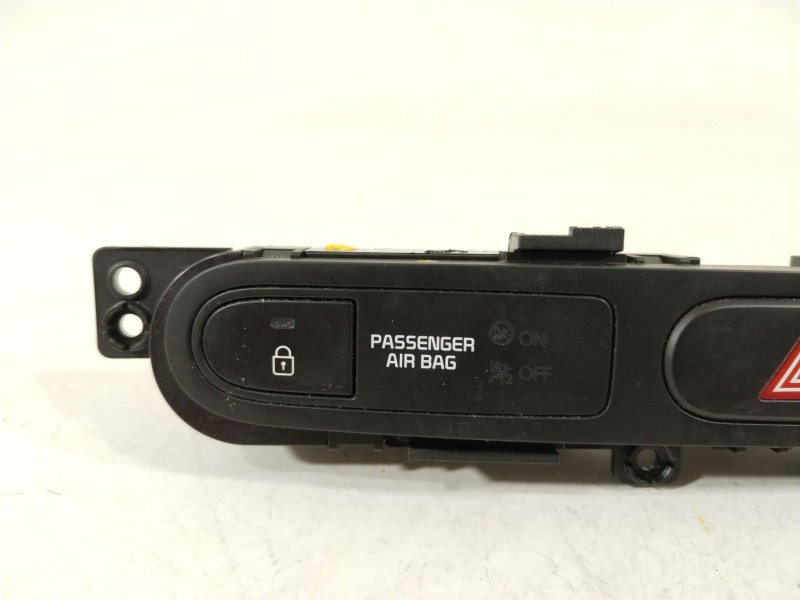 Recambio de mando multifuncion para kia carens iv 1.6 gdi referencia OEM IAM 93700A4030CA  