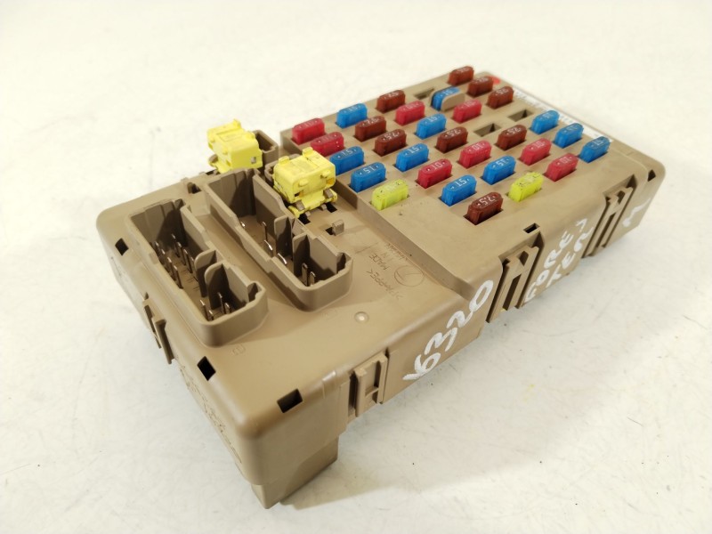 Recambio de caja reles / fusibles para subaru forester (sj_) 2.0 d awd (sjd) referencia OEM IAM 82201FJ211  