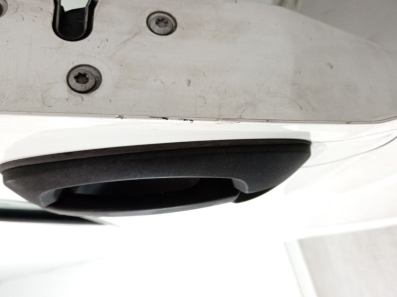 Recambio de puerta delantera izquierda para peugeot boxer furgoneta 2.2 hdi 120 referencia OEM IAM 9004Y1  