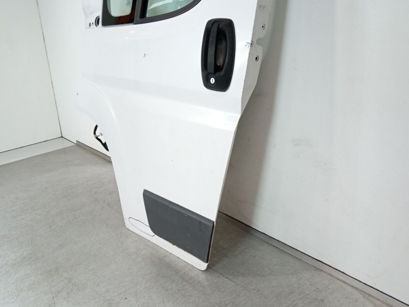 Recambio de puerta delantera izquierda para fiat ducato furgoneta (250_) 130 multijet 2,3 d 4x4 referencia OEM IAM 46862839  