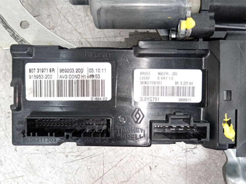 Recambio de elevalunas delantero izquierdo para renault grand scenic iii bose edition referencia OEM IAM 807319718R 966416102 96