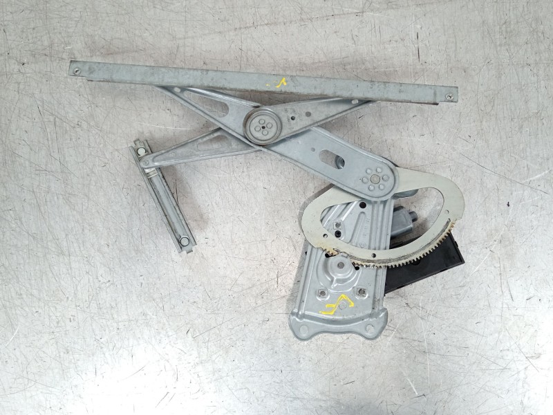 Recambio de elevalunas delantero izquierdo para renault grand scenic iii bose edition referencia OEM IAM 807319718R 966416102 96