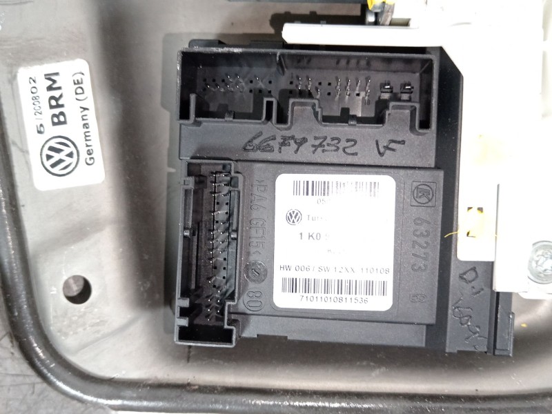 Recambio de elevalunas delantero izquierdo para volkswagen golf v (1k1) 1.4 tsi referencia OEM IAM 1K0959793J 1K4837401S 1K38374