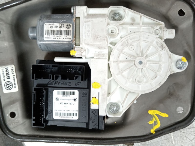 Recambio de elevalunas delantero izquierdo para volkswagen golf v (1k1) 1.4 tsi referencia OEM IAM 1K0959793J 1K4837401S 1K38374