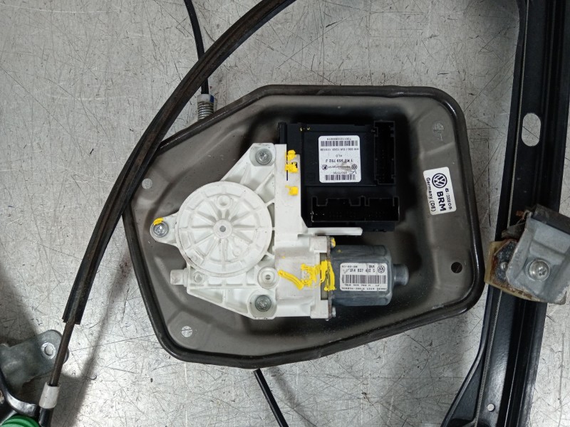 Recambio de elevalunas delantero derecho para volkswagen golf v (1k1) 1.4 tsi referencia OEM IAM 1K4837402S 1K0959792J 