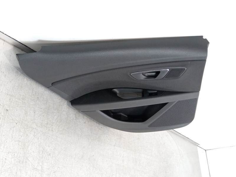 Recambio de guarnecido puerta trasera izquierda para seat leon (5f1) fr referencia OEM IAM 5F4867211C  