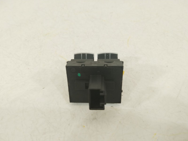 Recambio de mando elevalunas delantero izquierdo para volkswagen golf vi (5k1) 2.0 gti referencia OEM IAM 5K3959857A  