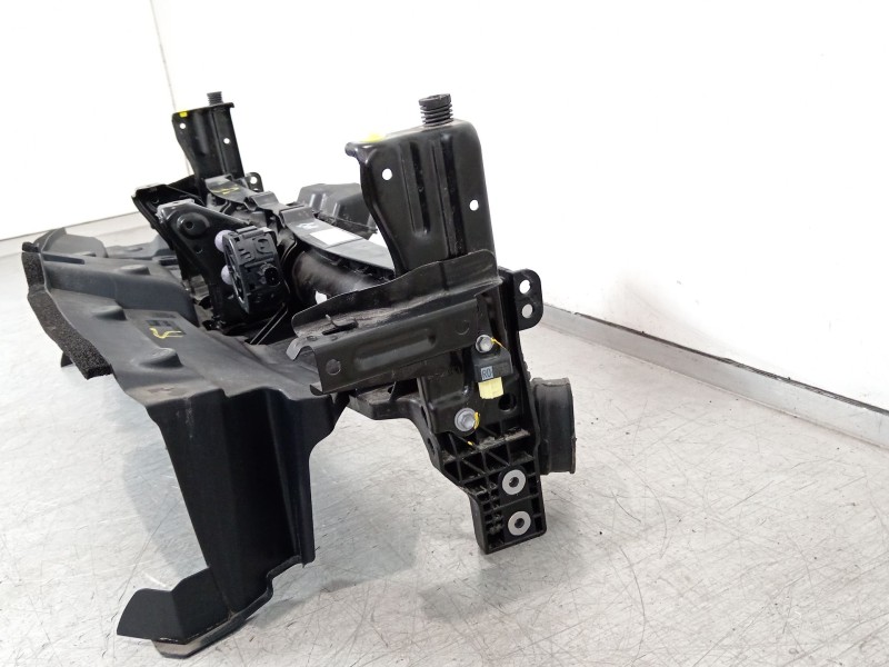 Recambio de panel frontal para toyota yaris (_p21_, _pa1_, _ph1_) 1.5 hybrid (mxph11) referencia OEM IAM 53213K0011  