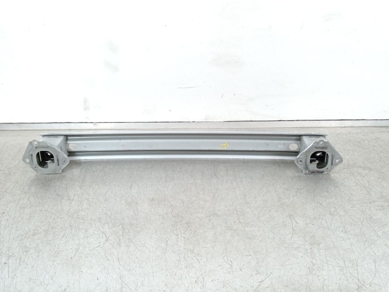 Recambio de refuerzo paragolpes trasero para toyota yaris (_p21_, _pa1_, _ph1_) 1.5 hybrid (mxph11) referencia OEM IAM 125094780