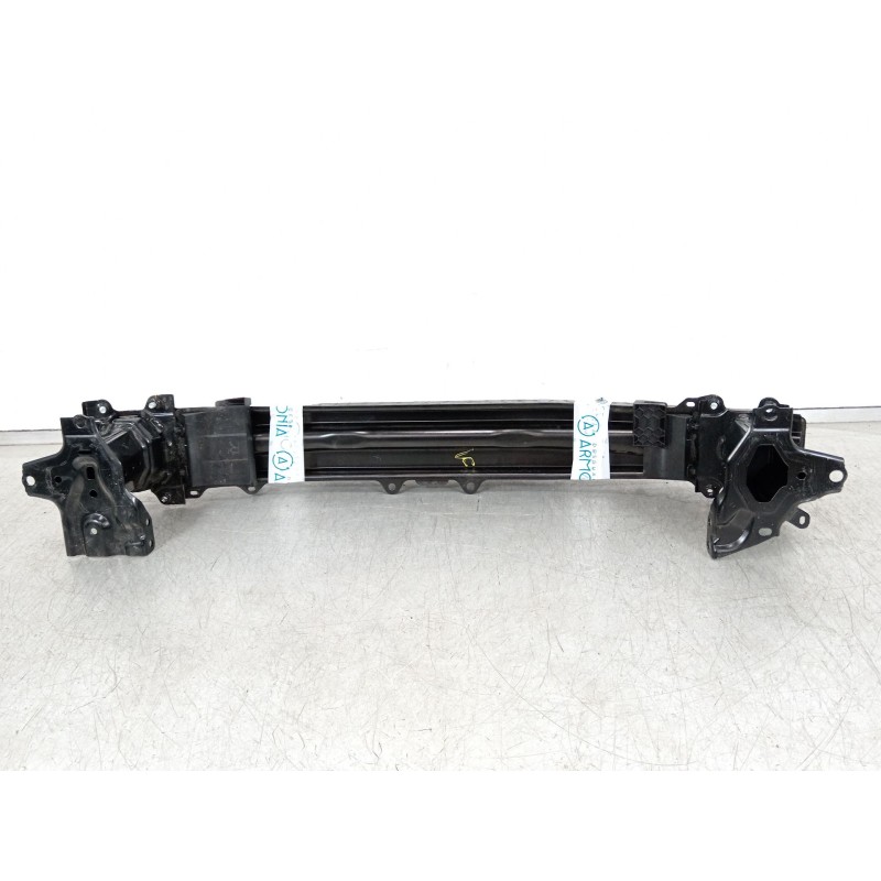 Recambio de refuerzo paragolpes delantero para toyota yaris (_p21_, _pa1_, _ph1_) 1.5 hybrid (mxph11) referencia OEM IAM 52131K0