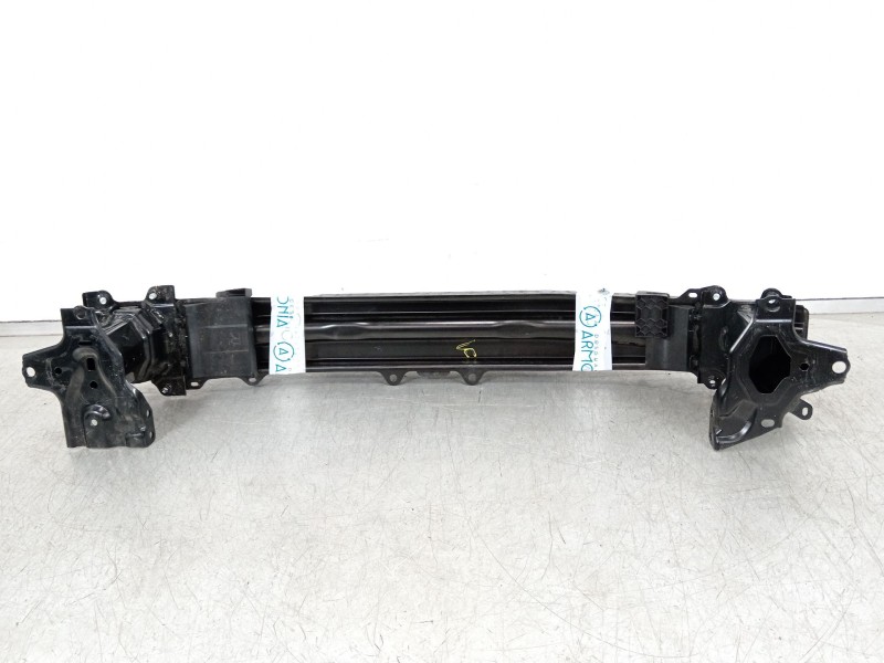 Recambio de refuerzo paragolpes delantero para toyota yaris (_p21_, _pa1_, _ph1_) 1.5 hybrid (mxph11) referencia OEM IAM 52131K0