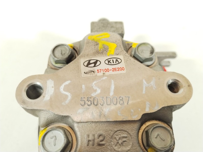 Recambio de bomba direccion para hyundai tucson (jm) 2.0 crdi referencia OEM IAM 571002E200  