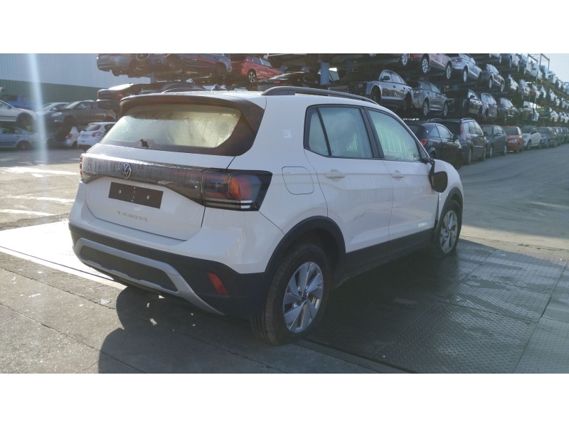 volkswagen t-cross (c11, d31) del año 2024