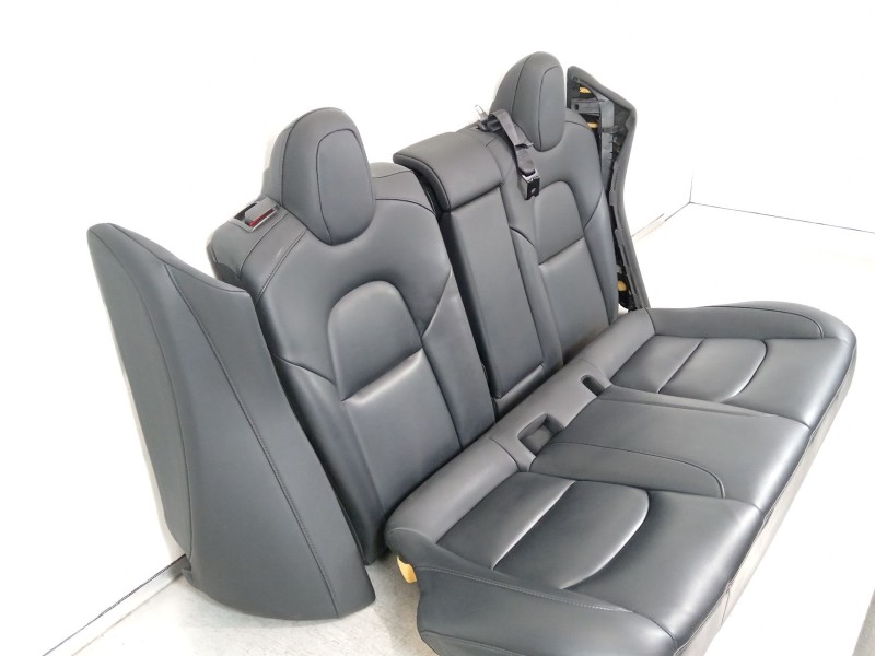 Recambio de asientos traseros para tesla model 3 ev referencia OEM IAM 1452685C3C  