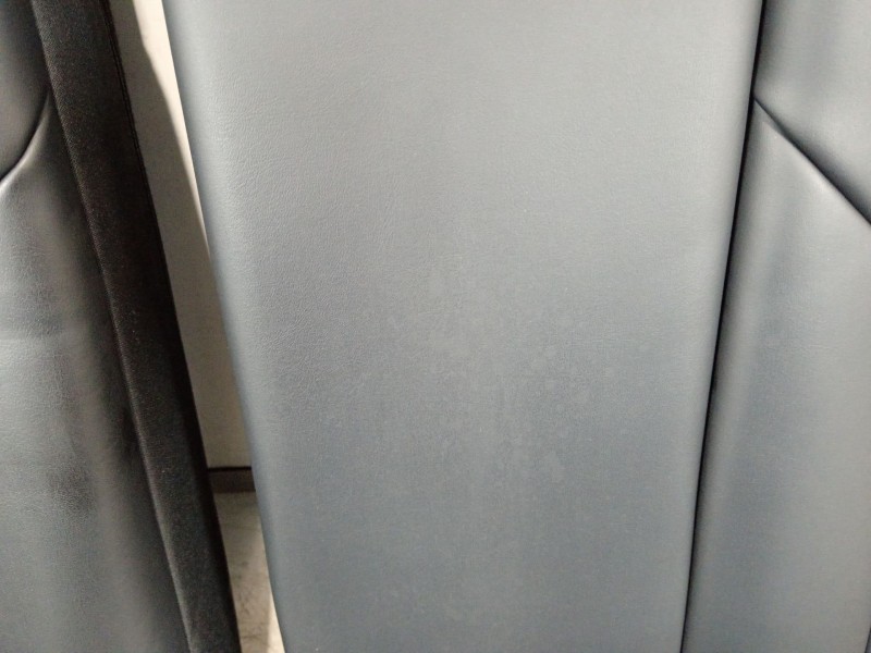 Recambio de asientos traseros para tesla model 3 ev referencia OEM IAM 1452685C3C  