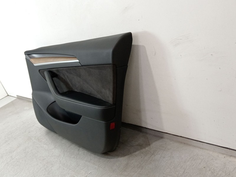 Recambio de guarnecido puerta delantera derecha para tesla model 3 ev referencia OEM IAM 158812702C  