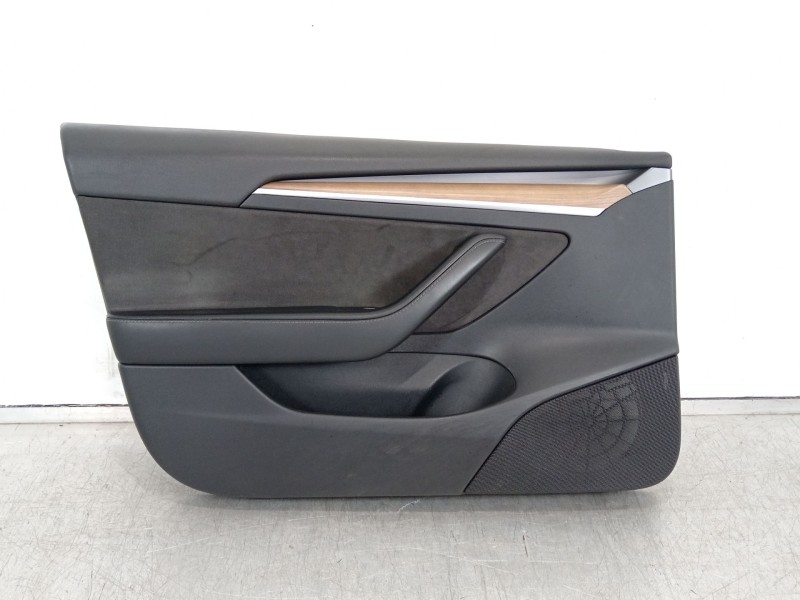 Recambio de guarnecido puerta delantera izquierda para tesla model 3 ev referencia OEM IAM 158812602C  