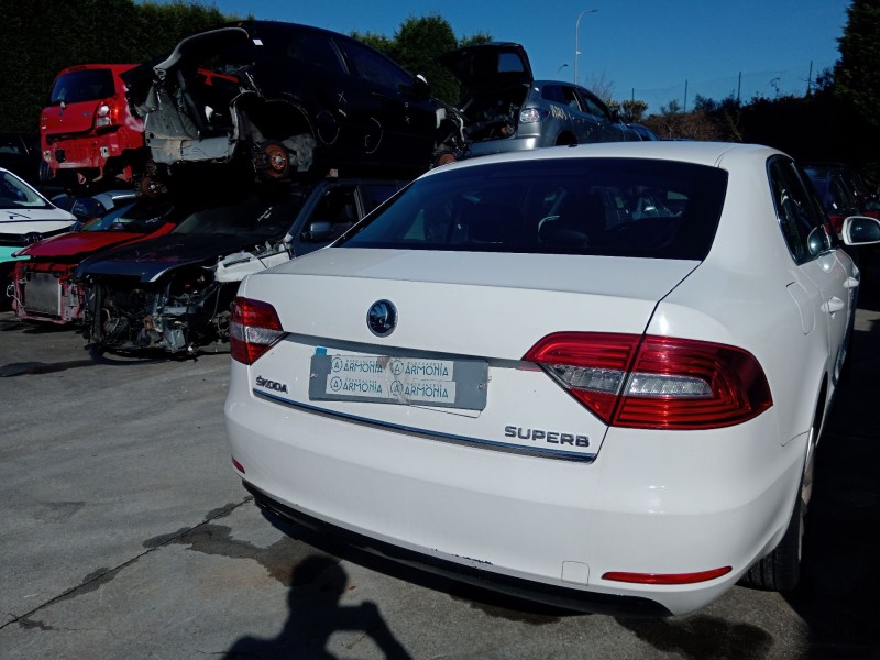 skoda superb ii (3t4) del año 2014