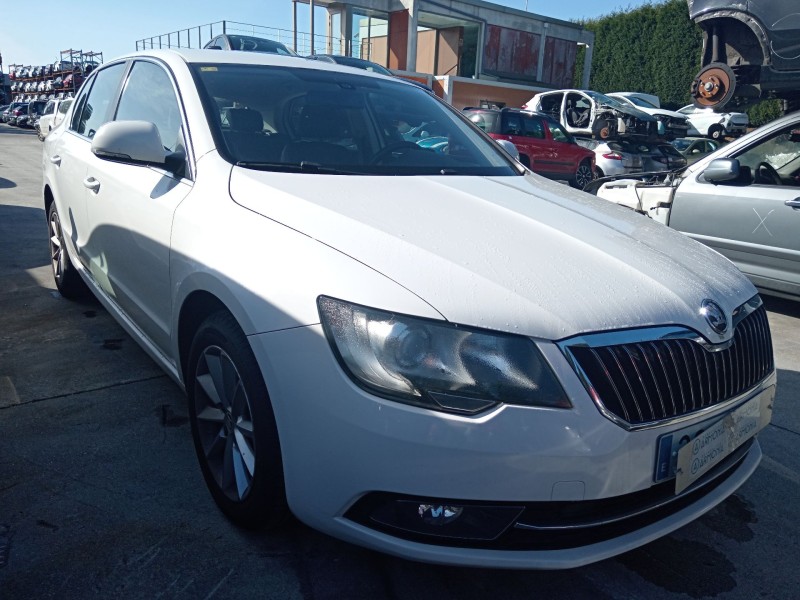 skoda superb ii (3t4) del año 2014