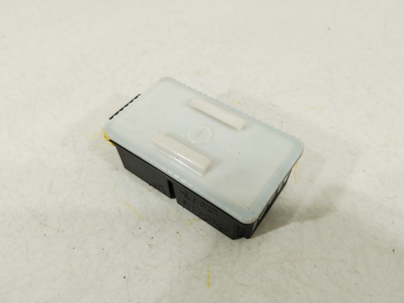 Recambio de modulo electronico para kia carens iv 1.6 gdi referencia OEM IAM 95800A4000  